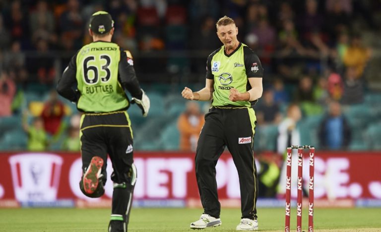Hobart Hurricanes vs Sydney Thunder Preview + Dream11