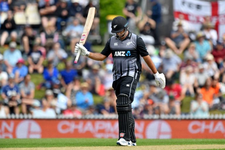 NZ vs ENG 4th T20I Preview Dream11 Possible Playing 11 Pitch Report