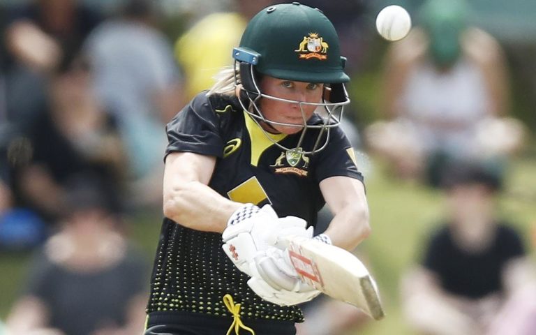 Beth Mooney on track for surprise return in Ashes Test