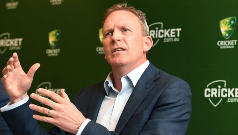 Cricket Australia CEO Kevin Roberts axed, replaced by Nick Hockley