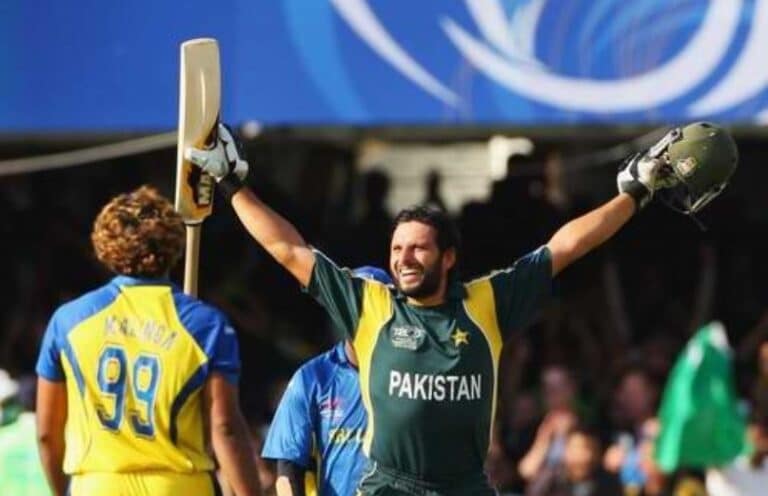 Shahid Afridi tests negative for COVID-19