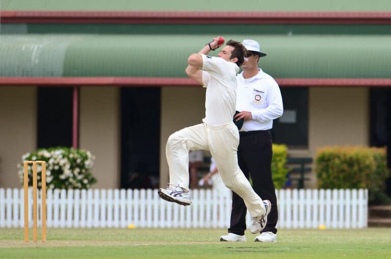 How to Avoid Common Cricket Injuries