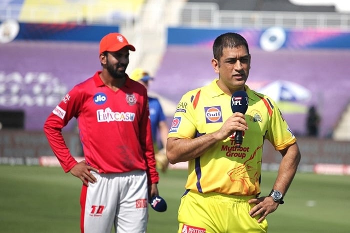 CSK fans rejoice as MS Dhoni is ‘definitely not’ leaving the yellow jersey