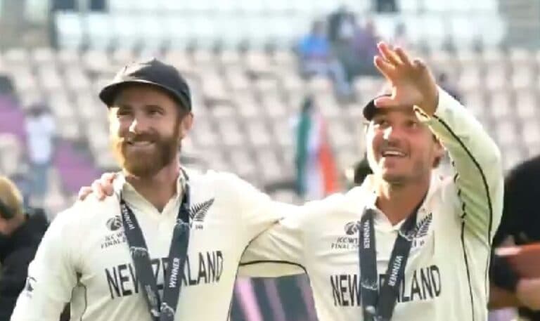 Tributes flow after BJ Watling retires with WTC mace