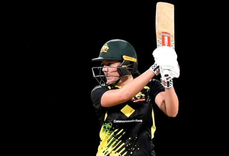 AUS-W vs IND-W 3rd T20 Dream11 Prediction & Fan2Play Possible Playing 11 Pitch Report