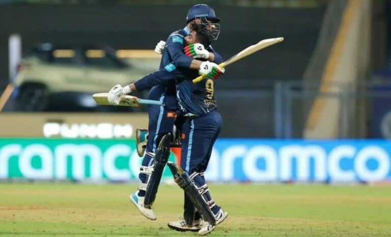 GT vs RCB Dream11 Prediction & Fan2Play Possible 11 Pitch Report: IPL 2022 Match 43