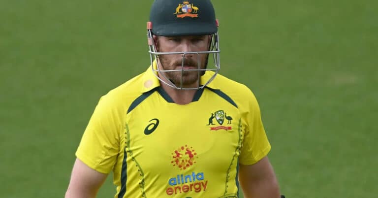 Aaron Finch retires from ODIs: “Time to give new leader a chance”