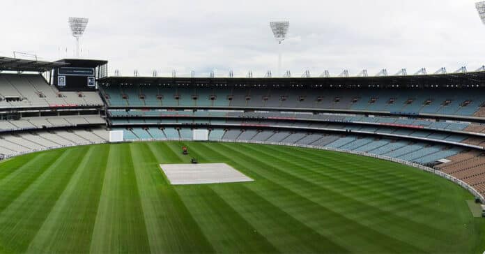 Melbourne weather forecast for the 2nd AUS vs IND T20I on Friday October 31 - there is a chance of rain again