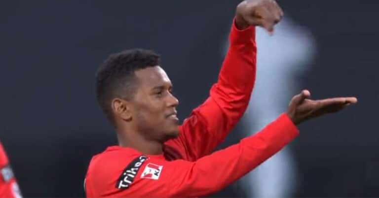 HUR vs REN Dream11 Prediction & Fan2Play Possible 11 Pitch Report: BBL 2022/23 Match 14