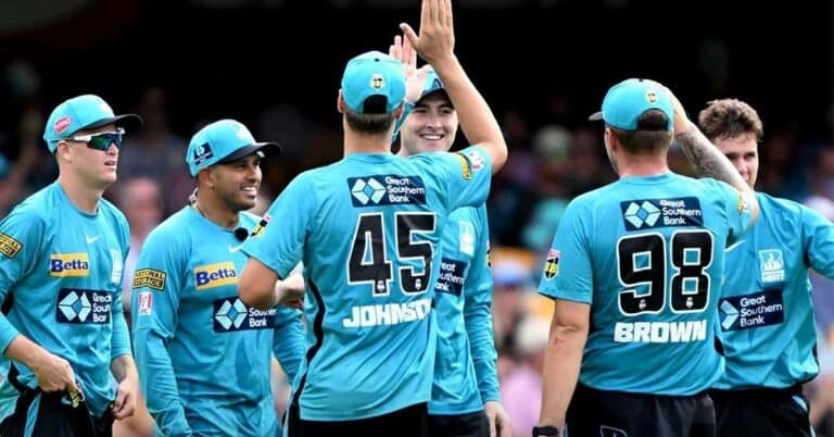 HUR vs HEA Dream11 Prediction & Fan2Play Possible 11 Pitch Report: BBL 2022/23 Match 55