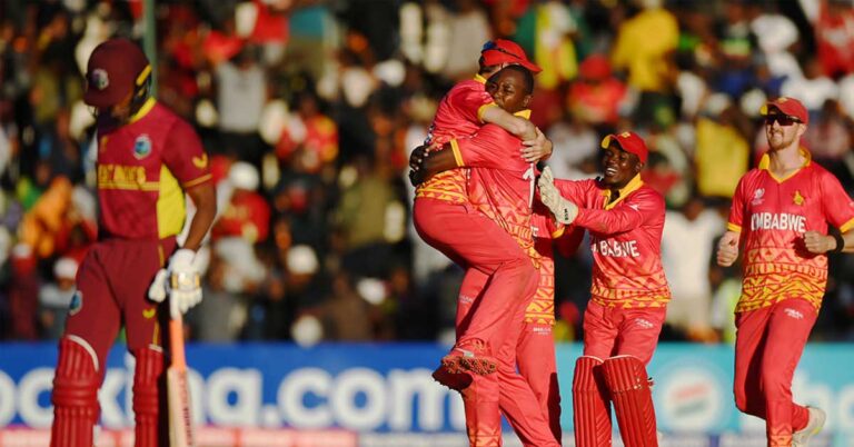 How does the super sixes stage work at the ICC ODI World Cup Qualifier 2023?