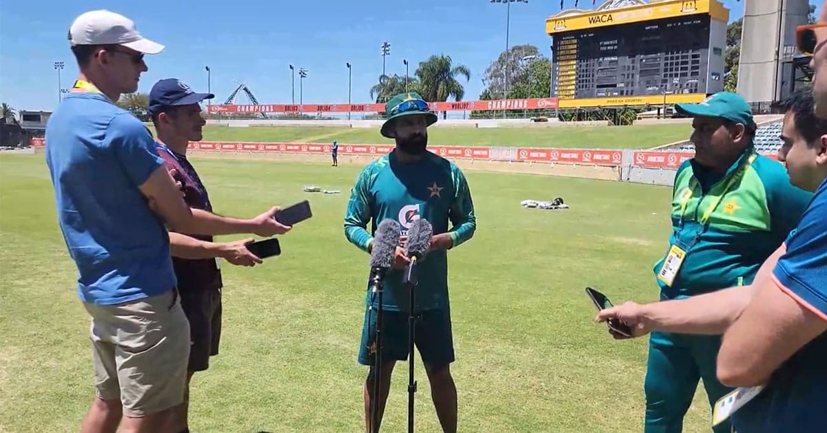 Cricket News: Mohammad Hafeez critical of Canberra pitch for Pakistan's warmup match | Hafeez has his say on Canberra pitch