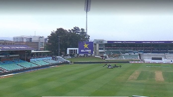News: More overs have been lost in Durban due to bad light, with an early finish on day three with Australia 33/0 and leading by 139.